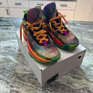 Jordan 36 EYBL size 10